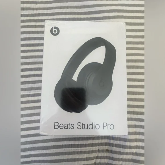 Beats studio pro (Black)